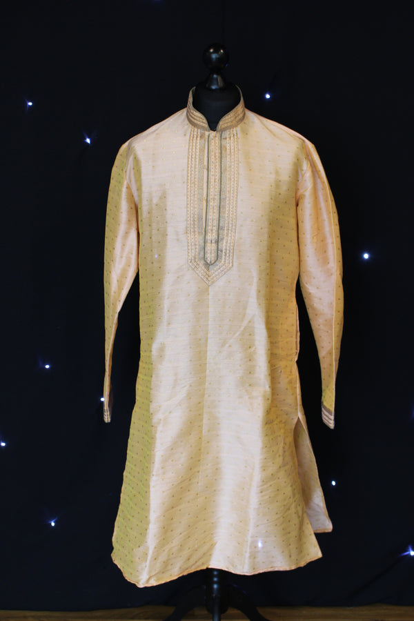 Peach Indian Kurta with Subtle Gold Details