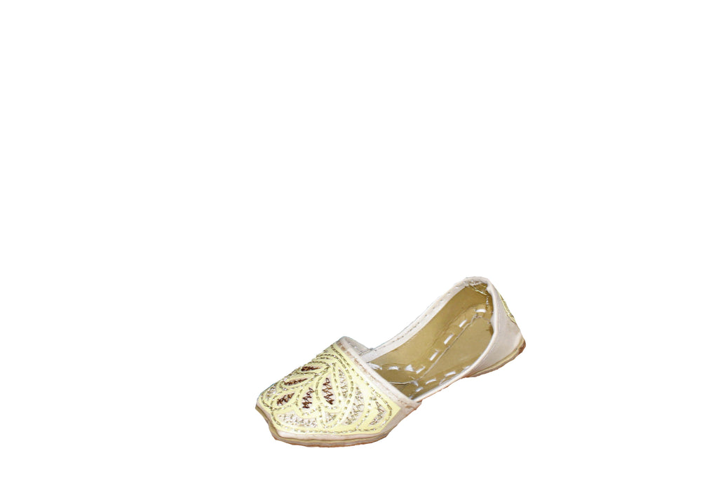 Boys Cream Mojari Khussa Shoe with Gold Felt - 1
