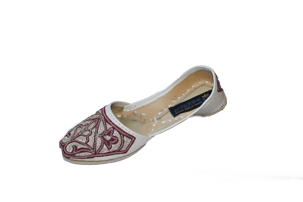 Boys Cream Mojari Khussa Shoe with red and gold Embroidery - 5